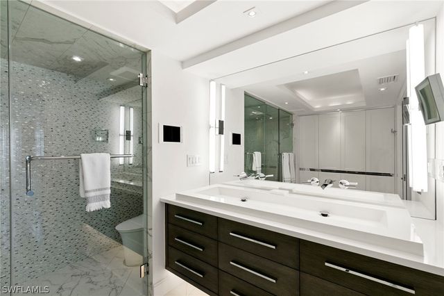 4001 Gulf Shore BLVD N 806, Naples, FL 34103