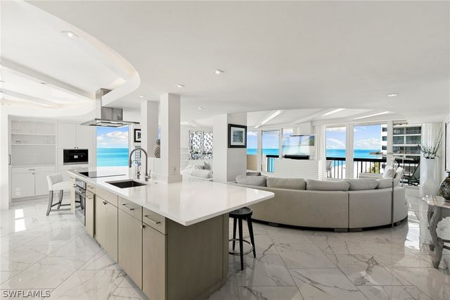 4001 Gulf Shore BLVD N 806, Naples, FL 34103