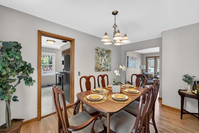 556 Glen Drive, Madison, WI 53711