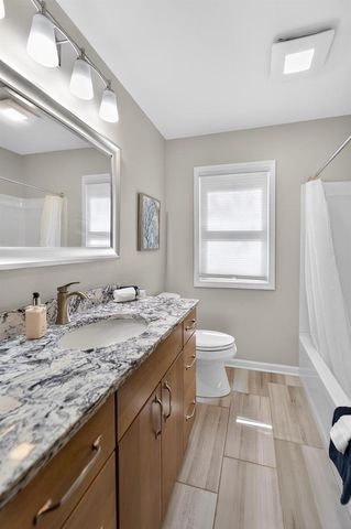 556 Glen Drive, Madison, WI 53711