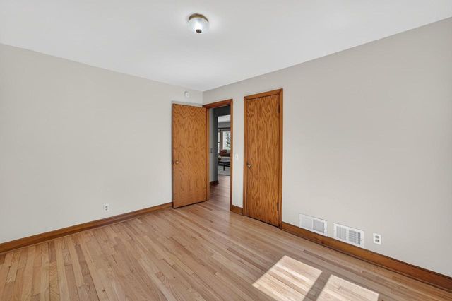 556 Glen Drive, Madison, WI 53711