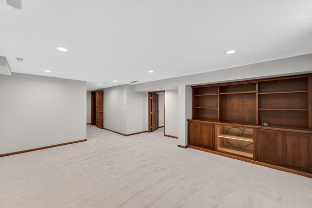 556 Glen Drive, Madison, WI 53711