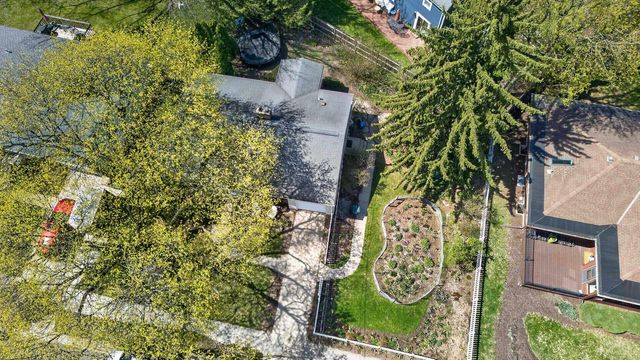 556 Glen Drive, Madison, WI 53711