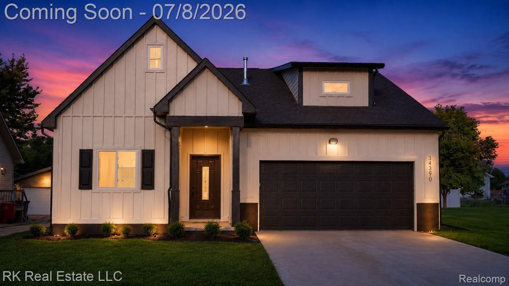 34390 Maynard Street, Clinton Charter Township, MI 48035
