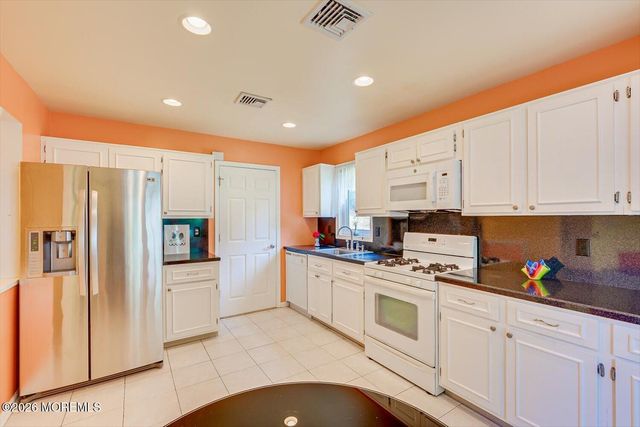 51 Orange Drive, Marlboro, NJ 07746