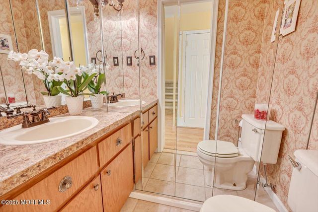 51 Orange Drive, Marlboro, NJ 07746