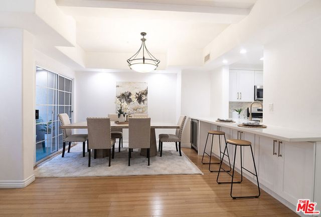 1537 S Wooster Street 105, Los Angeles, CA 90035