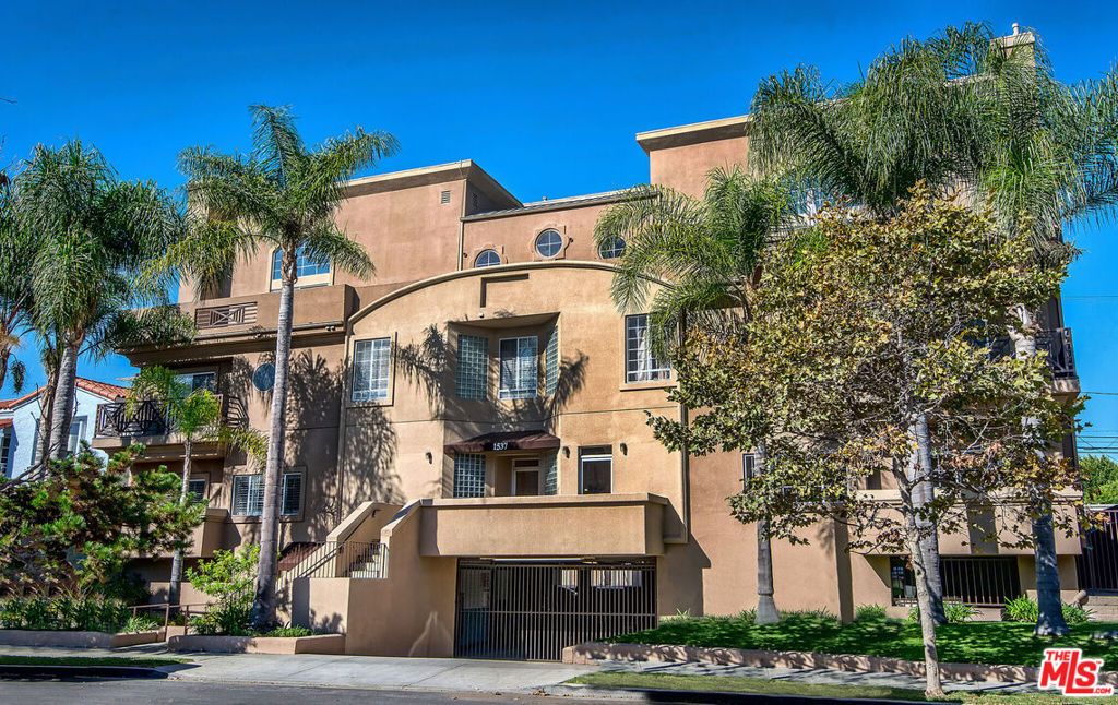 1537 S Wooster Street 105, Los Angeles, CA 90035