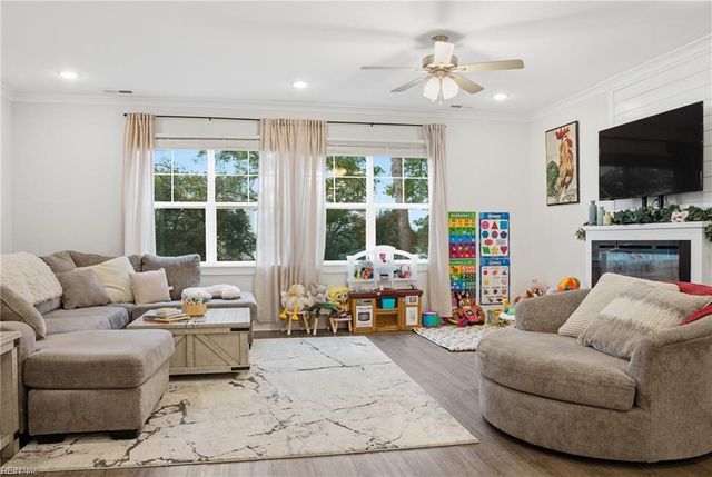 2917 Pretty Lake AVE, Norfolk, VA 23518