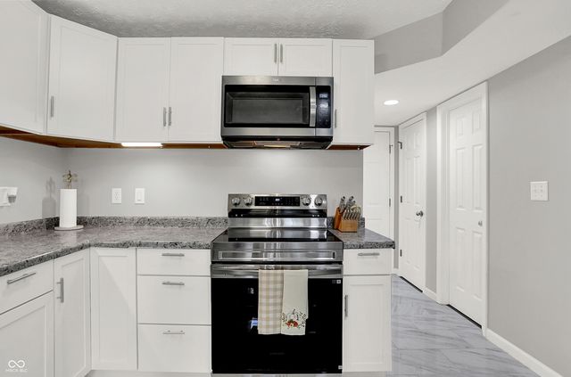 6495 Titania Drive, Indianapolis, IN 46236