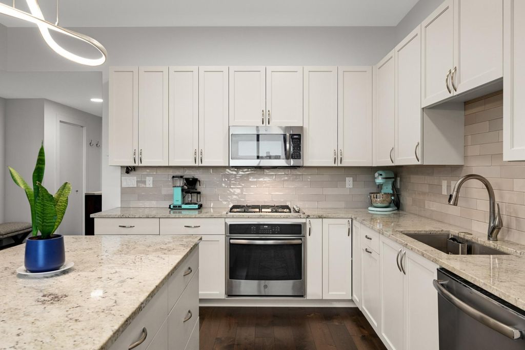1240 S 2nd Street 825, Minneapolis, MN 55415 — photo 4