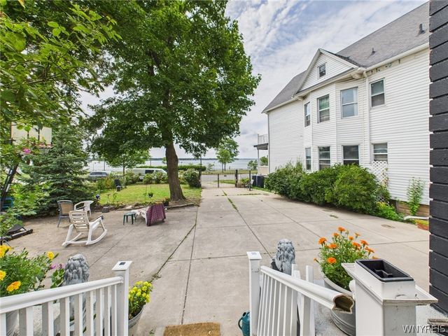 2403 Niagara Street, Buffalo, NY 14207