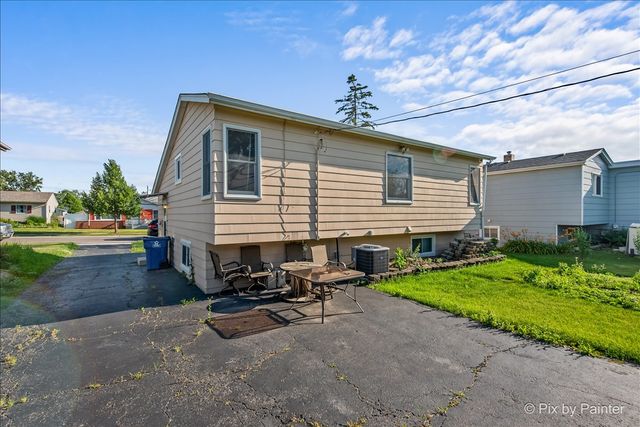 538 Harold Avenue, Glendale Heights, IL 60139