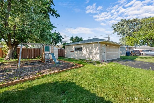 538 Harold Avenue, Glendale Heights, IL 60139
