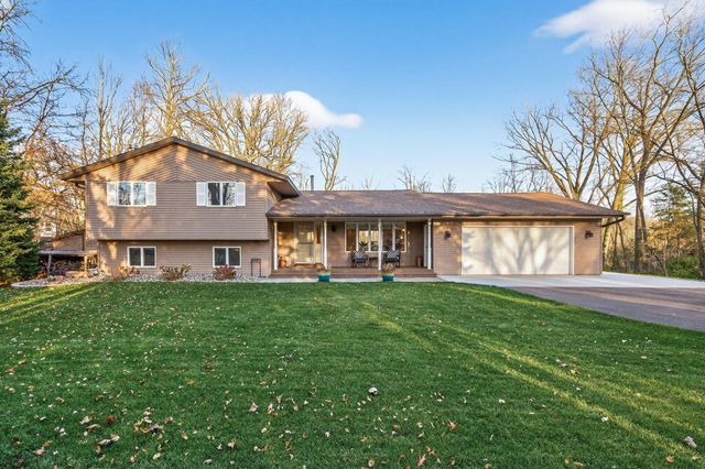 21369 Heath Avenue Court N, Forest Lake, MN 55025
