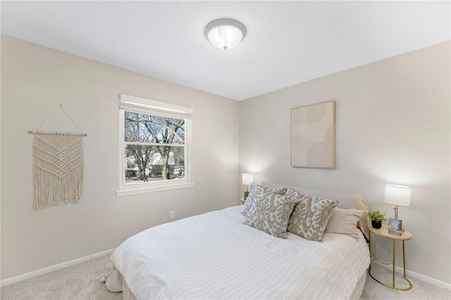 14900 W 91ST Terrace, Lenexa, KS 66215