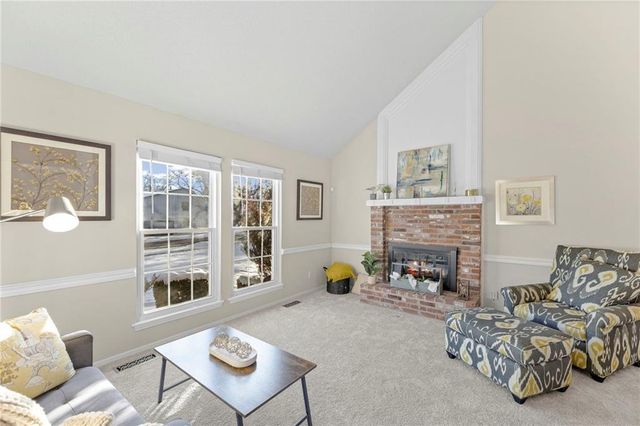 14900 W 91ST Terrace, Lenexa, KS 66215