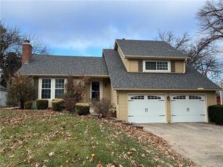 14900 W 91ST Terrace, Lenexa, KS 66215
