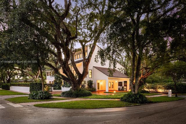 6510 Castaneda St, Coral Gables, FL 33146