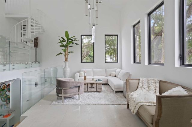 6510 Castaneda St, Coral Gables, FL 33146