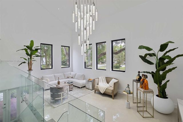6510 Castaneda St, Coral Gables, FL 33146