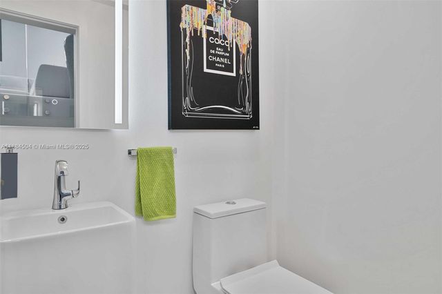 6510 Castaneda St, Coral Gables, FL 33146