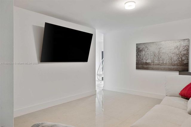6510 Castaneda St, Coral Gables, FL 33146