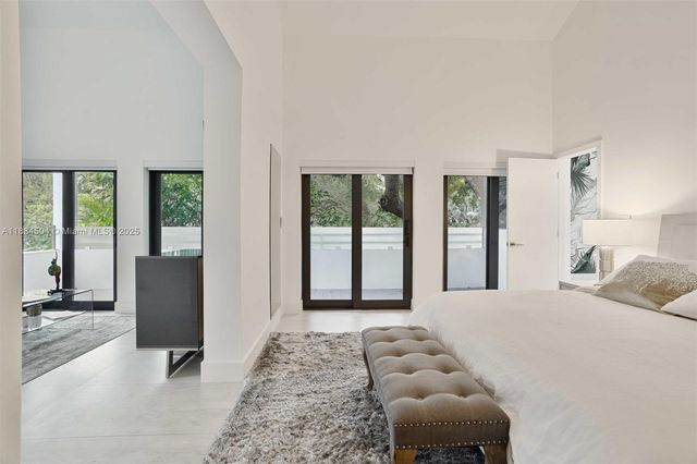 6510 Castaneda St, Coral Gables, FL 33146