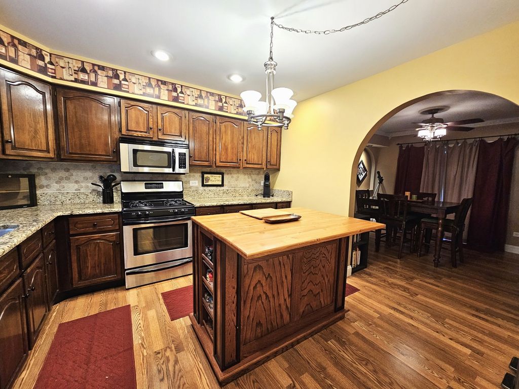 262 W GOLFVIEW Terrace, Palatine, IL 60067 — photo 5