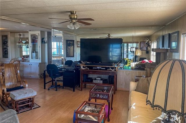 22 ASHE ST, Alva, FL 33920