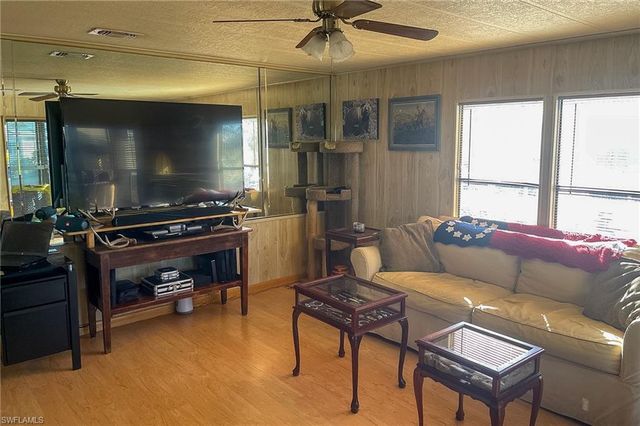 22 ASHE ST, Alva, FL 33920