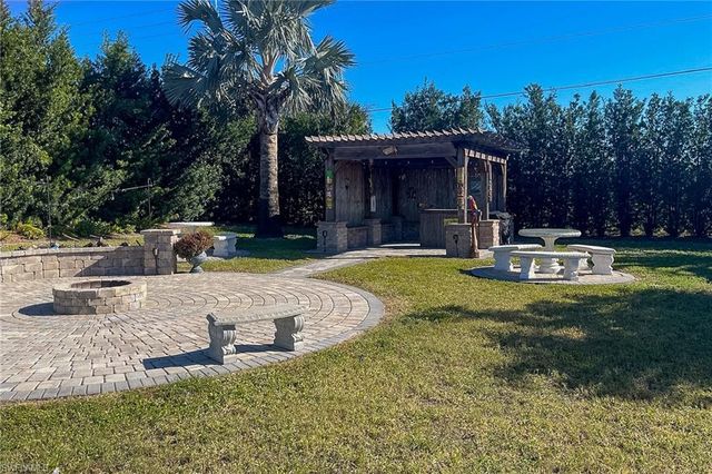 22 ASHE ST, Alva, FL 33920