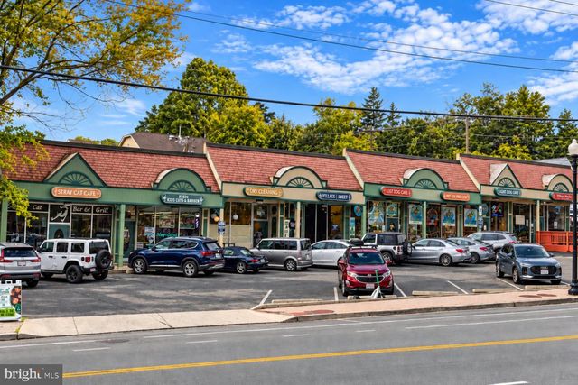 5054 37TH ST N, Arlington, VA 22207