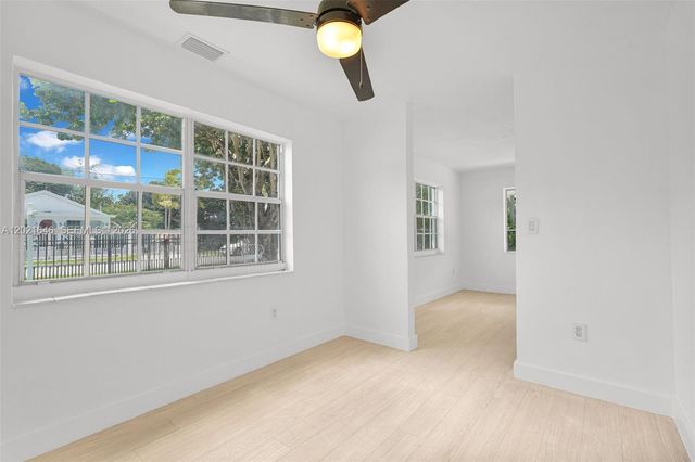 151 NW 42nd St 1, Miami, FL 33127