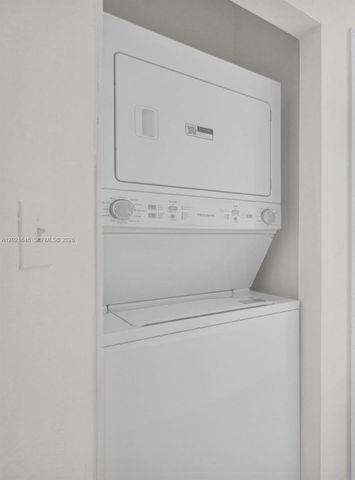 151 NW 42nd St 1, Miami, FL 33127