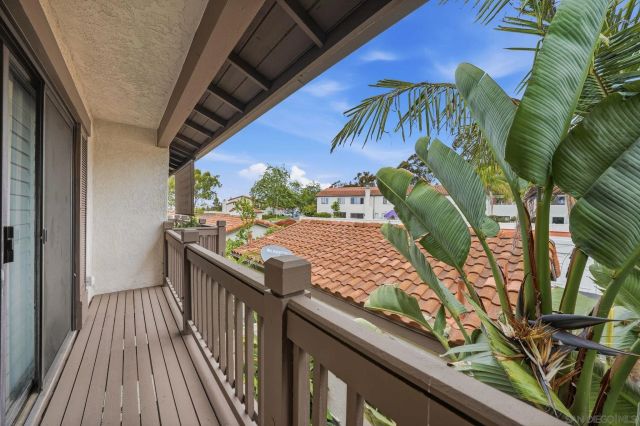 957 Fir Tree Pl., Carlsbad, CA 92011