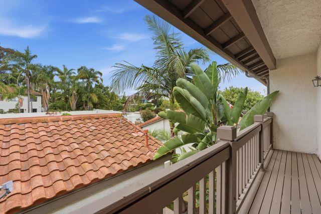957 Fir Tree Pl., Carlsbad, CA 92011