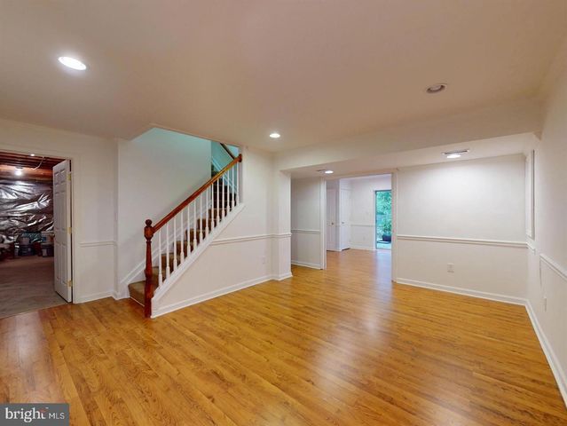 1379 DOMINION RIDGE LN, Herndon, VA 20170