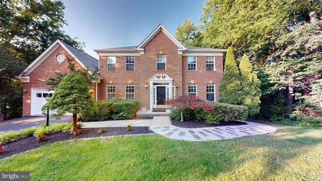 1379 DOMINION RIDGE LN, Herndon, VA 20170
