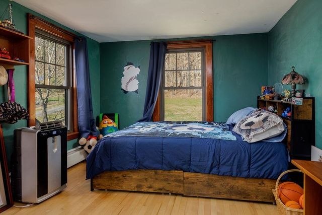 114 Gifford Road, Hartford, VT 05001