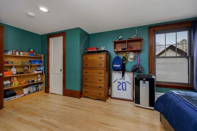 114 Gifford Road, Hartford, VT 05001