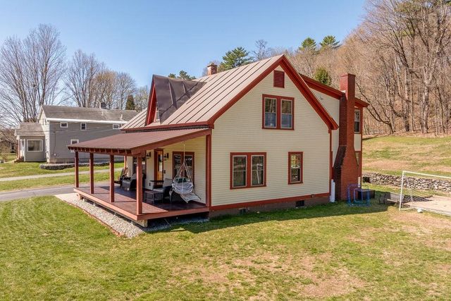 114 Gifford Road, Hartford, VT 05001