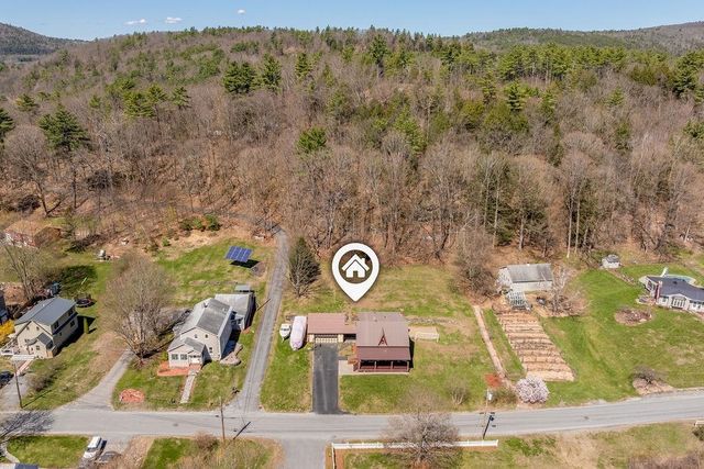 114 Gifford Road, Hartford, VT 05001