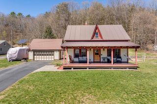 114 Gifford Road, Hartford, VT 05001