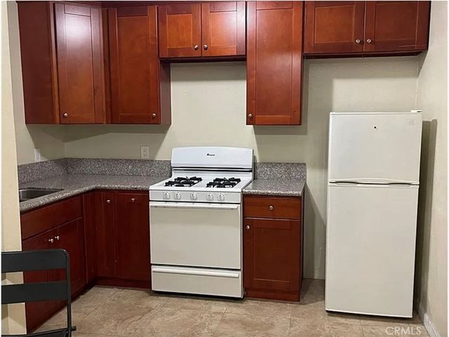 644 E 88th, Los Angeles, CA 90002
