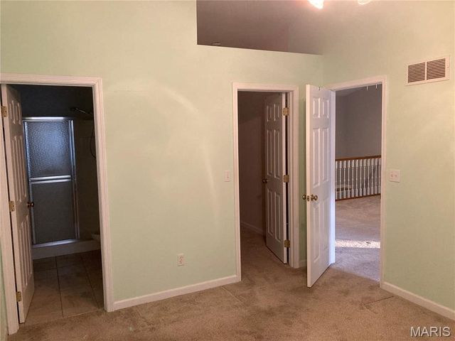 609 Meadowview Court, Warrenton, MO 63383