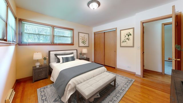 1105 W Grove Street, Arlington Heights, IL 60005