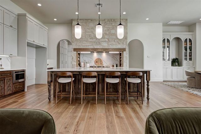 22408 Pine Bluff Way, Edmond, OK 73025