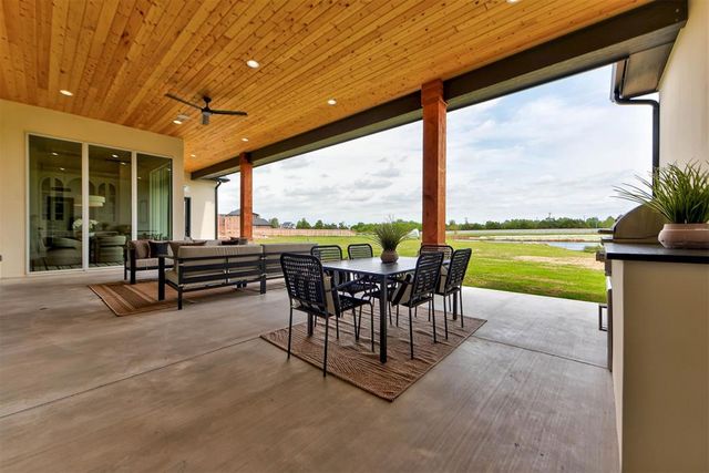 22408 Pine Bluff Way, Edmond, OK 73025