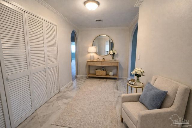 825 Bayshore Dr 800, Pensacola, FL 32507